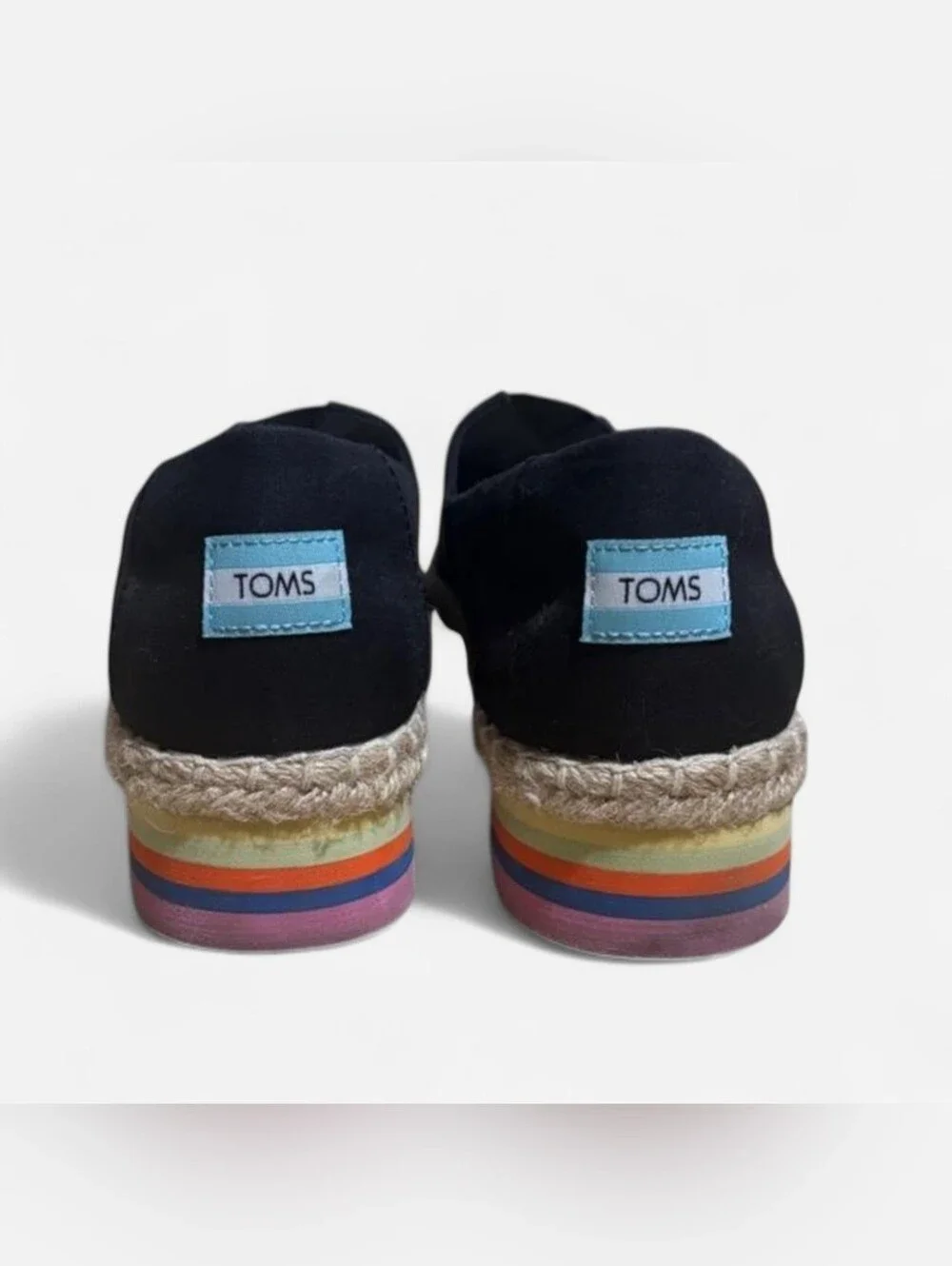 Toms excellent nearly